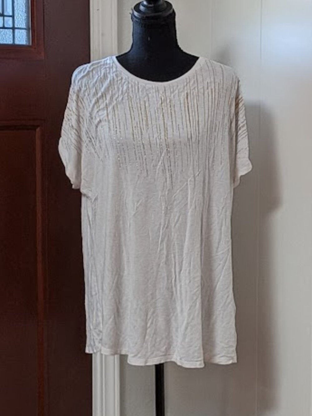 FINAL PRICE "Apt. 9" White with gold shimmer print top size XL